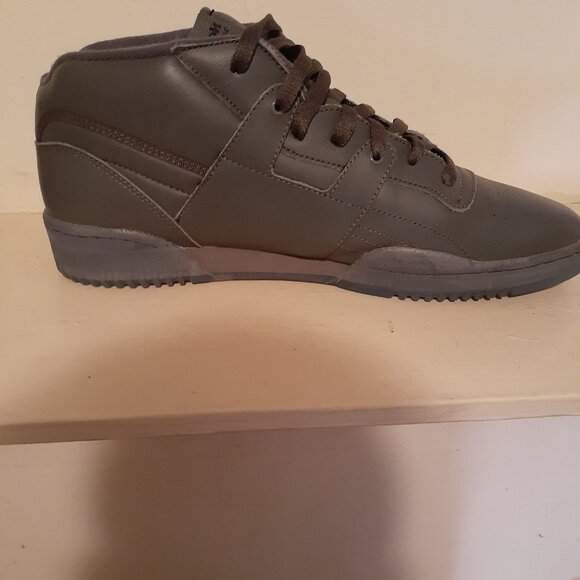 Men's Reebok classics Gray - Picture 2 of 3